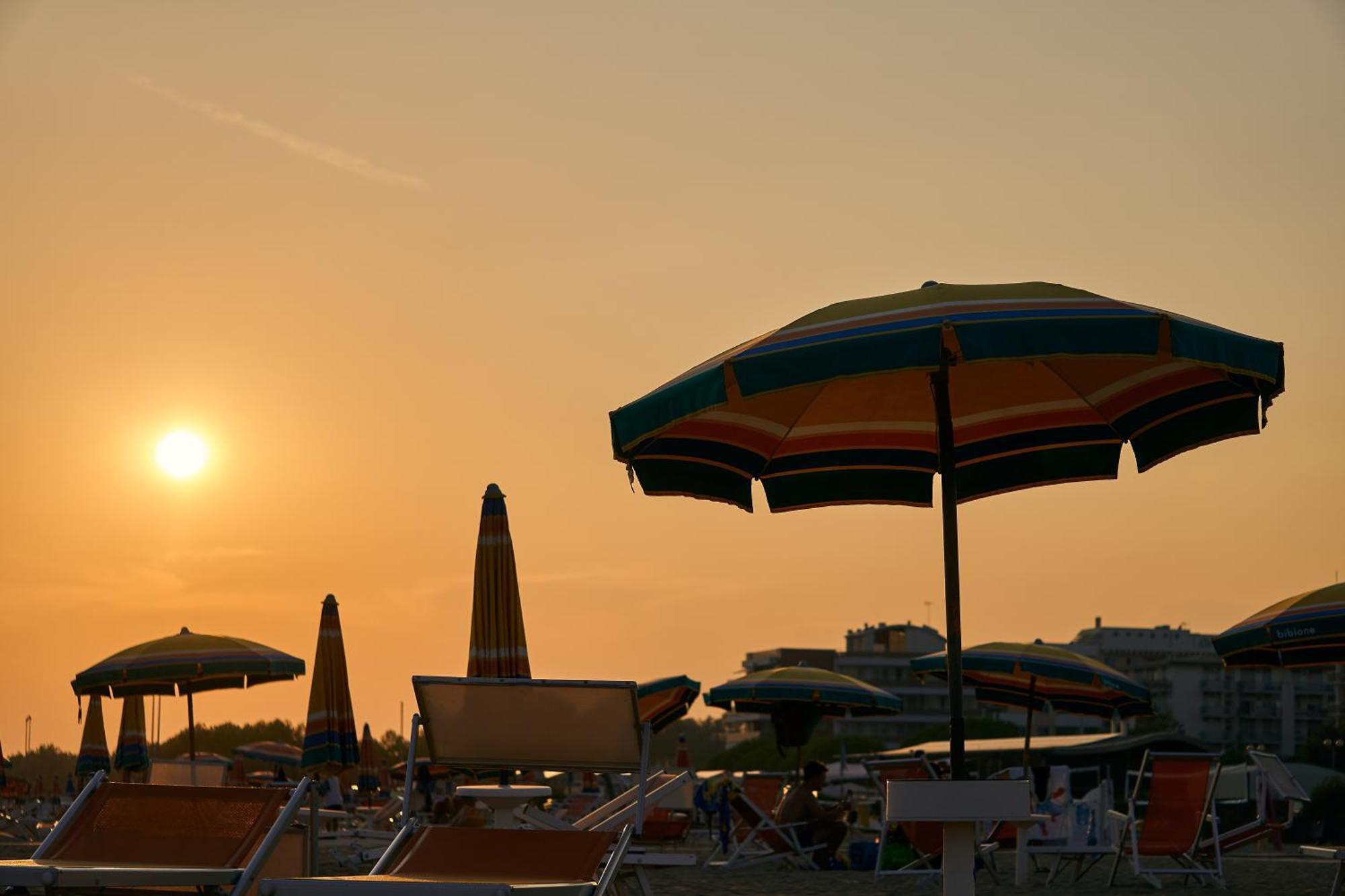Comfortable Overlooking The Sea Apartment Bibione